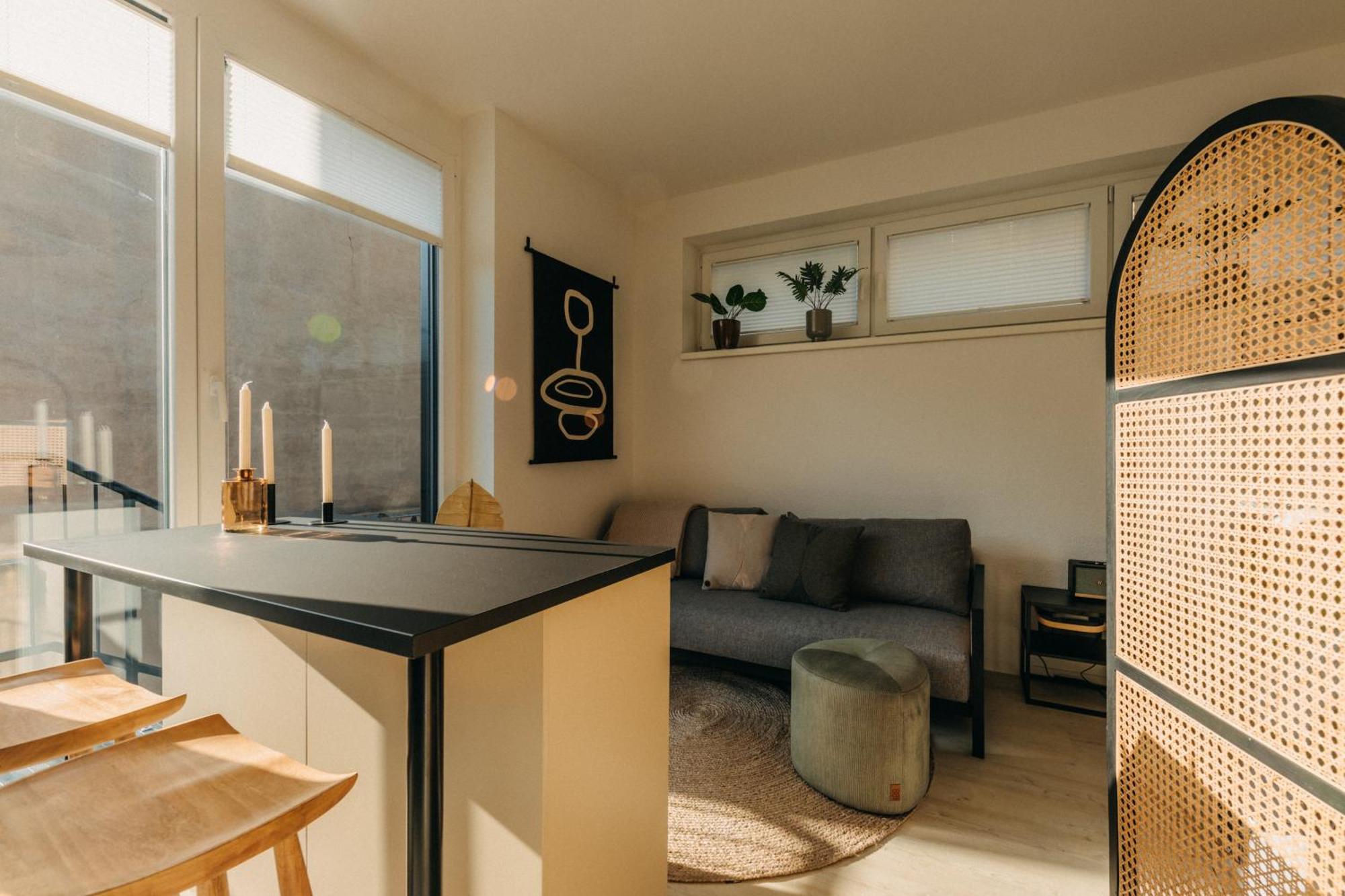 Bhh Living - Zentrale Lage, Ruhige Naechte, Perfekter Komfort *