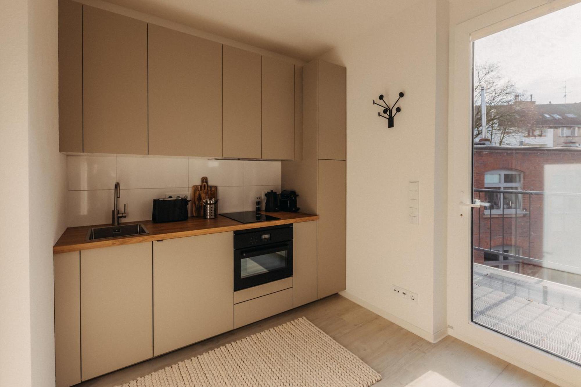 Aparthotel Bhh Living - Zentrale Lage, Ruhige Naechte, Perfekter Komfort