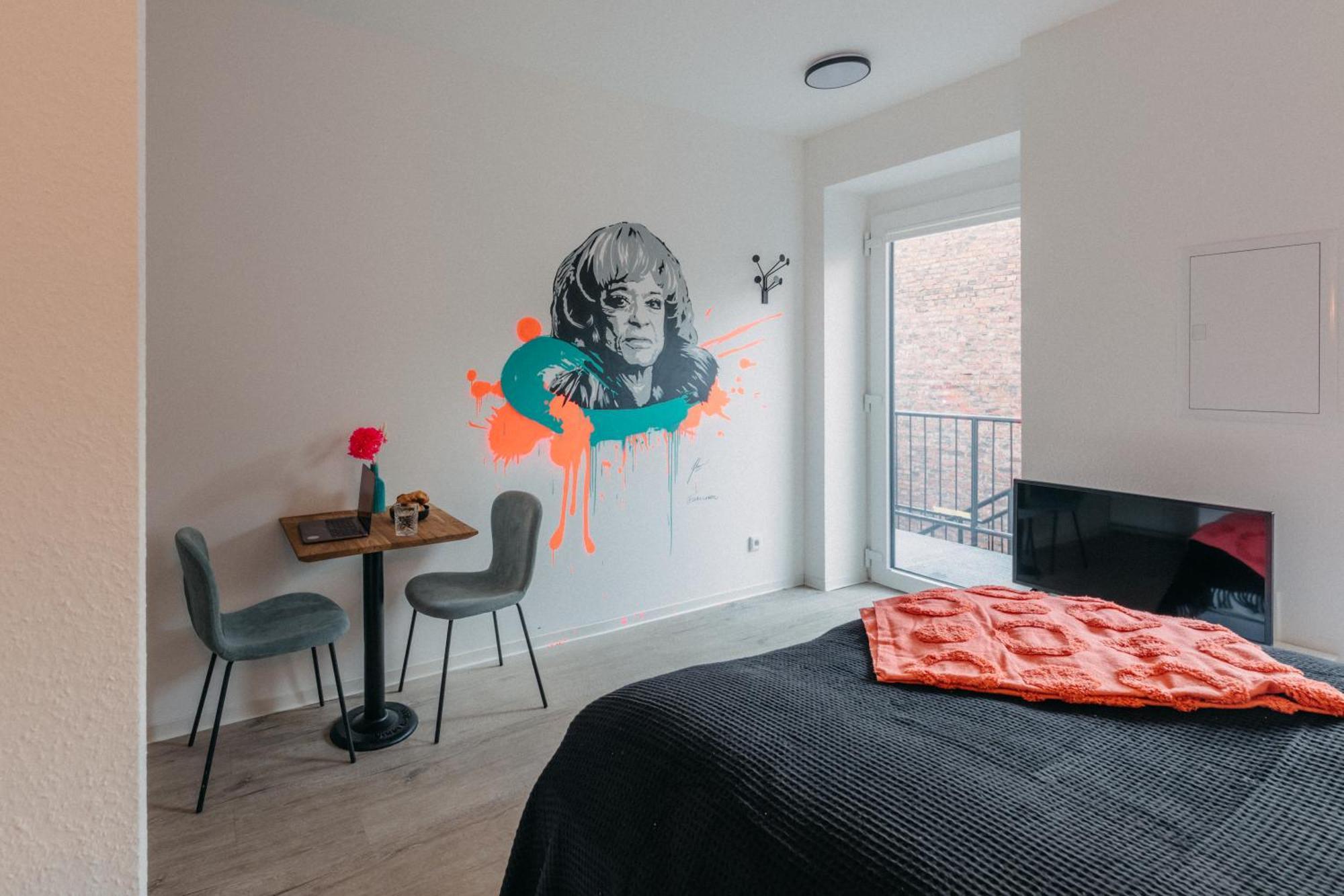 Bhh Living - Zentrale Lage, Ruhige Naechte, Perfekter Komfort