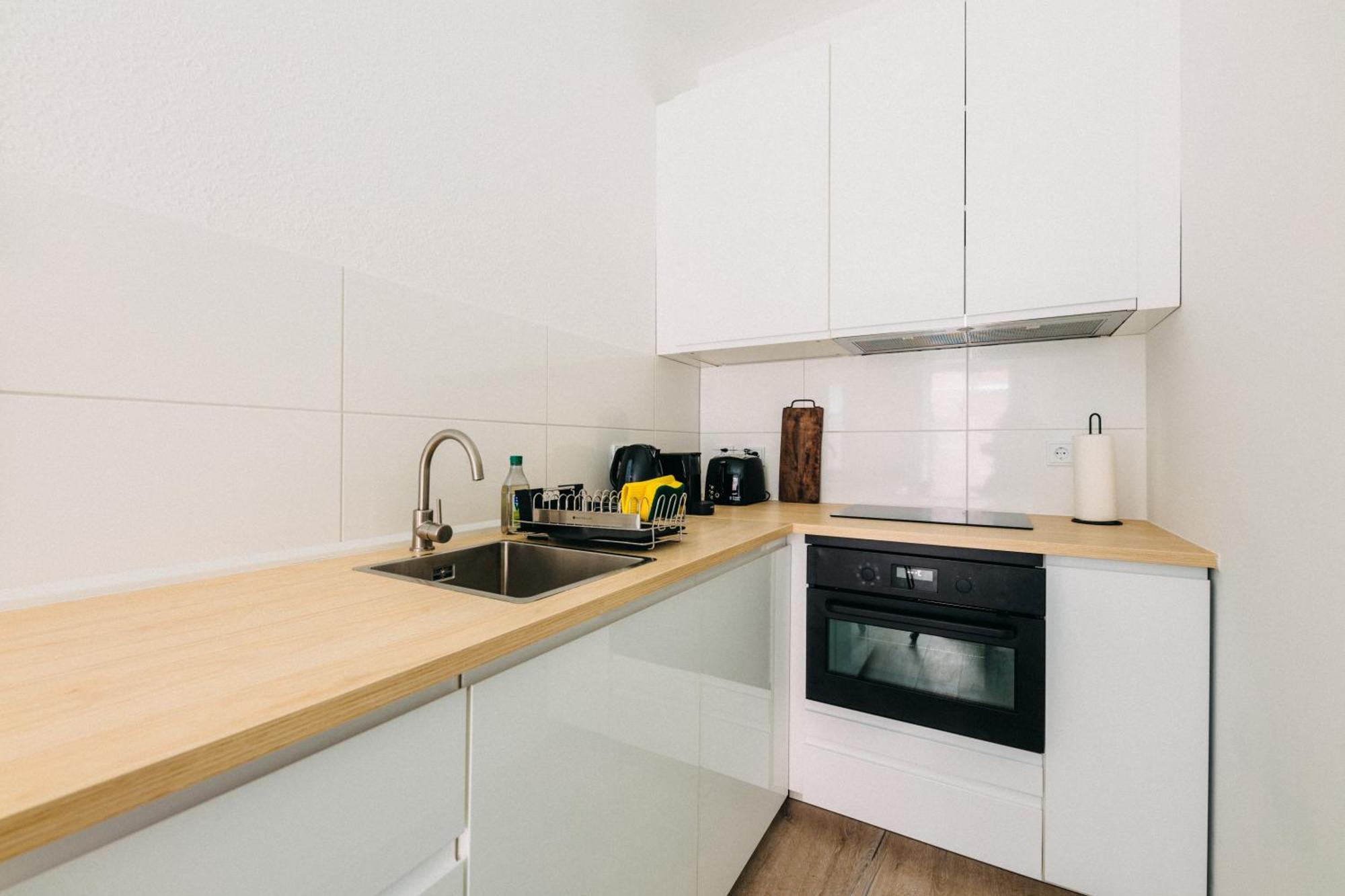Bhh Living - Zentrale Lage, Ruhige Naechte, Perfekter Komfort Aparthotel