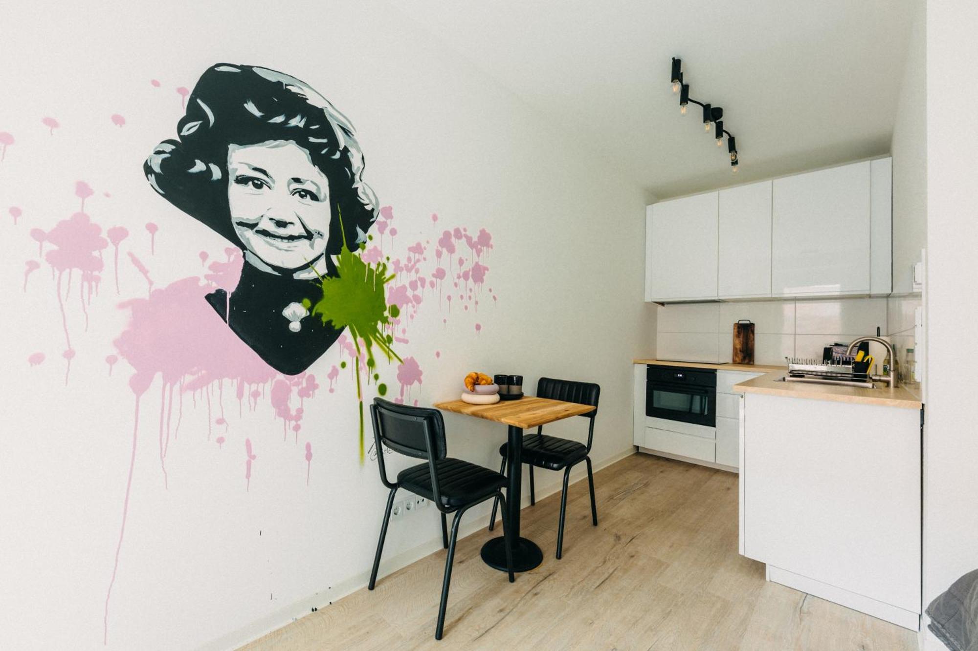 Aparthotel Bhh Living - Zentrale Lage, Ruhige Naechte, Perfekter Komfort Düsseldorf