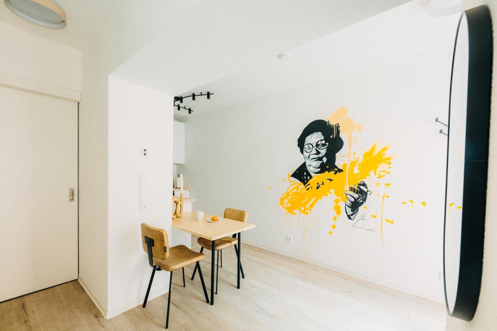 Bhh Living - Zentrale Lage, Ruhige Naechte, Perfekter Komfort Aparthotel