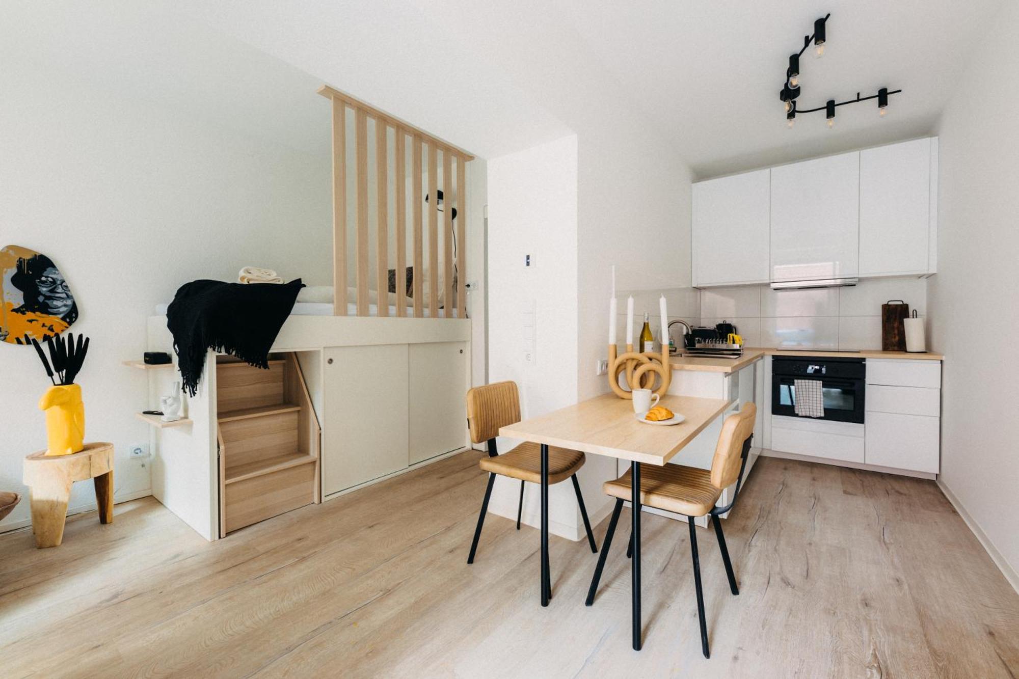 Aparthotel Bhh Living - Zentrale Lage, Ruhige Naechte, Perfekter Komfort Düsseldorf